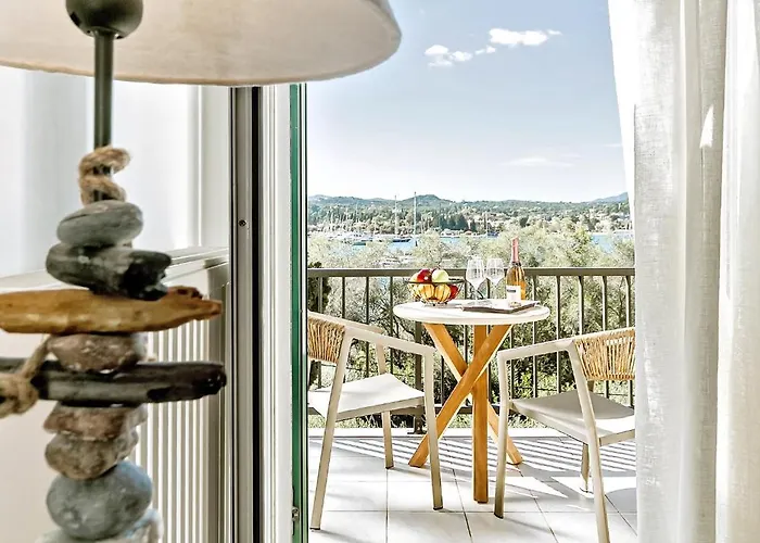 Eftichia & Apartmanhotel Kondókali