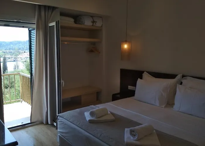 Eftichia & Apartmanhotel 3*