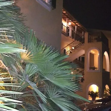 Apartahotel Eftichia & Kontokali