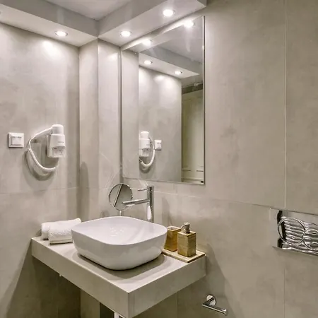 Apartahotel Eftichia &