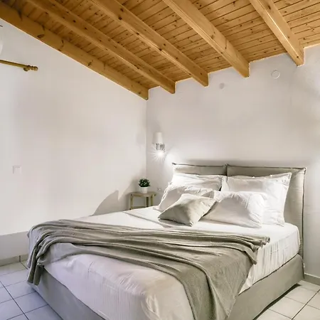 Apart Otel Eftichia &