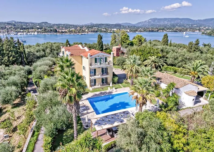 Eftichia & Aparthotel 3*