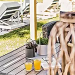 Aparthotel Eftichia &