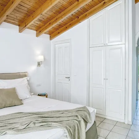 公寓式酒店 Eftichia & 库托卡利恩